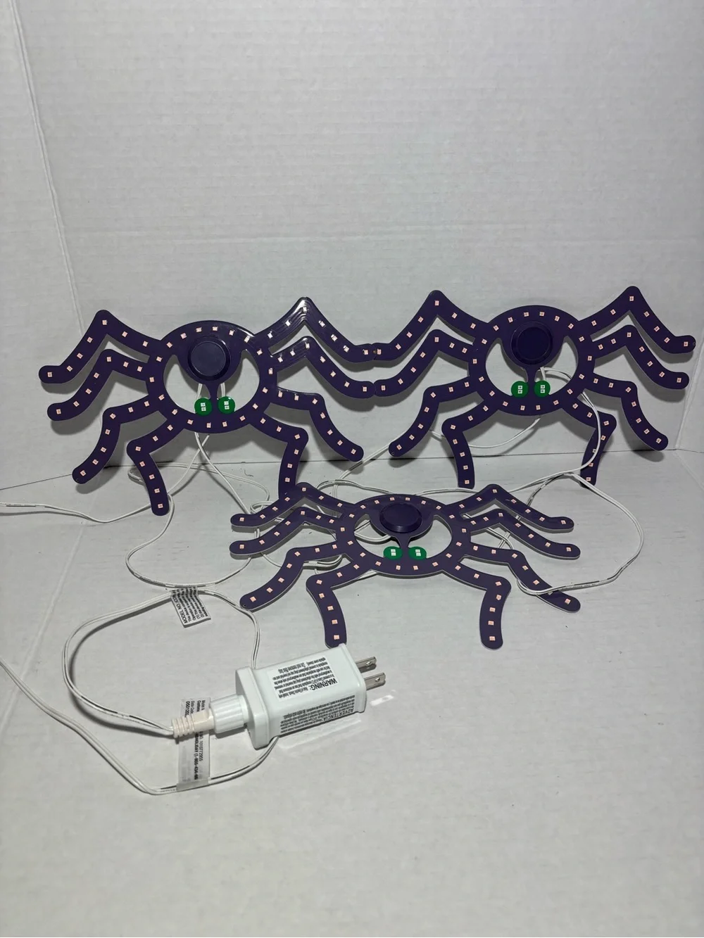 10 in Purple Twinkling LED Spiders - 3 Pack